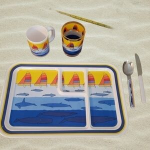 ONEIDA Serving Tray, Cup & Mug Set - 1987